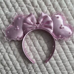 Pink pearl & lace Minnie ears